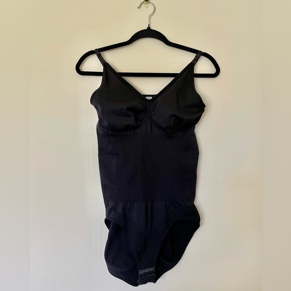 Amazon Tops - Amazon Viral Slimming Bodysuit - 3XL/4XL